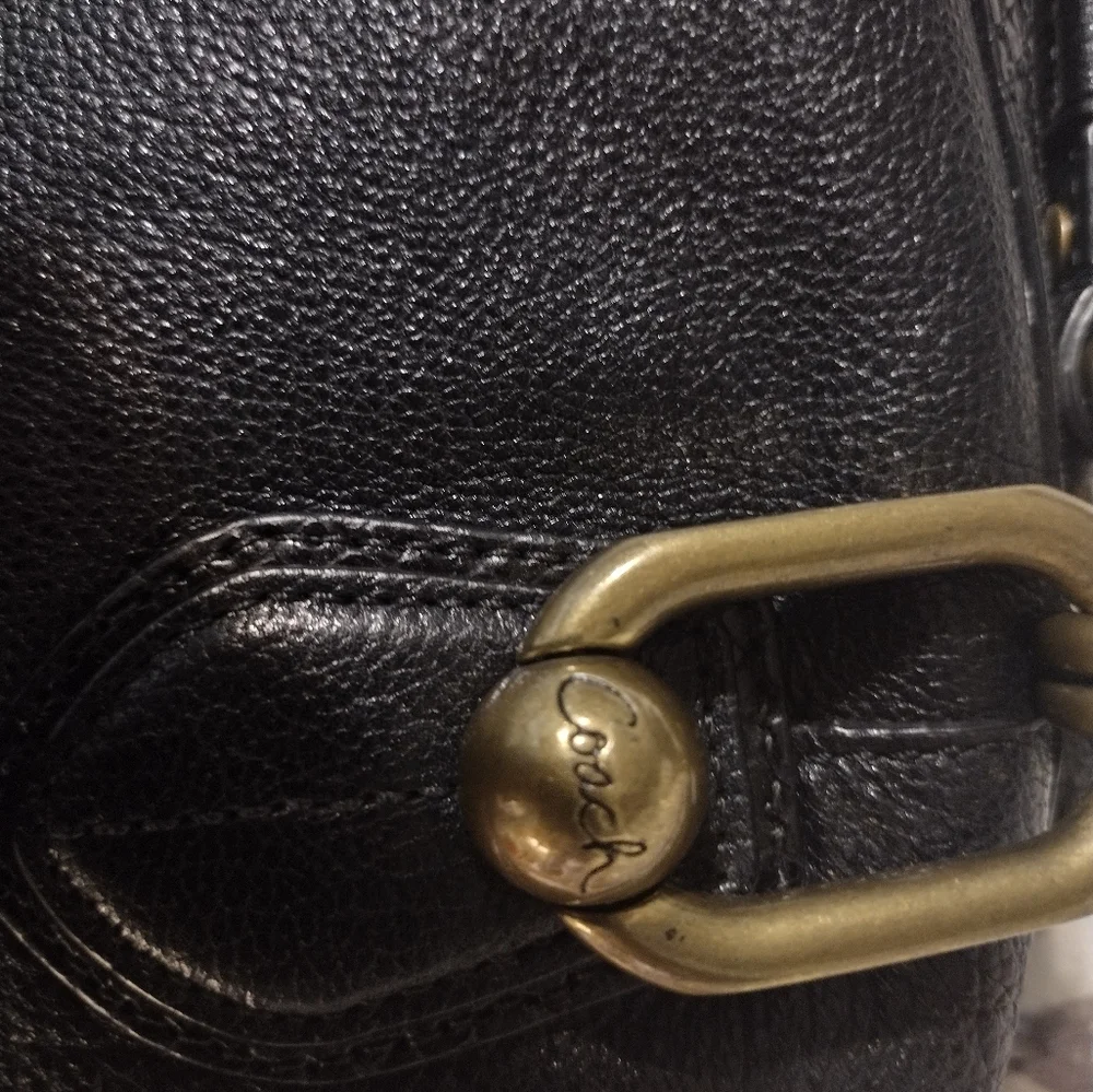 Real coach purse!! - Picture 7 of 16